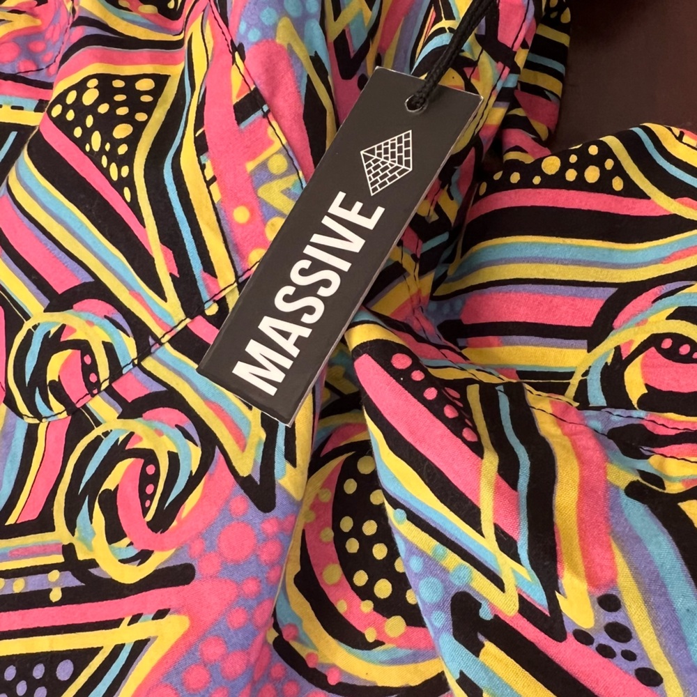 Super Massive retro 90’s Vapor Wave collared colorful geometric shirt cotton S - Picture 8 of 8